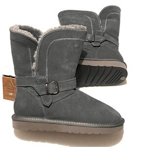 Lamo Vanessa Gray Suede Water Resistant Boots Size 7 New